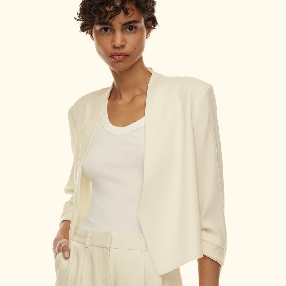 Babaton Power Waist Blazer Light Tan Color Open Front Fitted Cut 3/4 Sleeve SZ 6